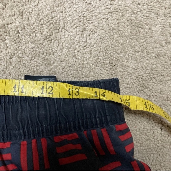 Men’s Tommy Hilfiger Medium Red and Blue Swim Trunks PreOwned - Picture 4 of 7